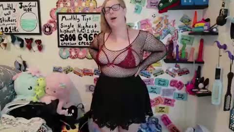 Pixie Pix or Pickle online show from June 22, 10:07 pm