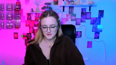 ur Louise online show from April 15, 2:12 am