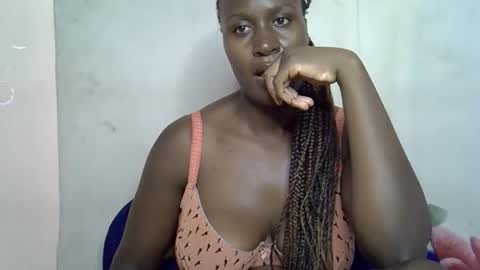 terriam online show from December 5, 6:46 am