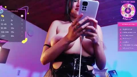 Tessa  online show from November 8, 3:44 am