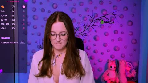 tessa_tea online show from December 16, 10:26 pm