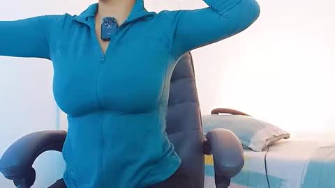 texas_curvykitten online show from December 21, 10:08 am