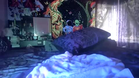 Snapshot of texaspregogrllll chatting on September 24, 5:23 pm TEXASGIRLLLL online show from September 24, 5:23 pm