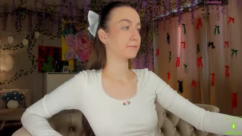 Your Eva online show from February 25, 6:12 am