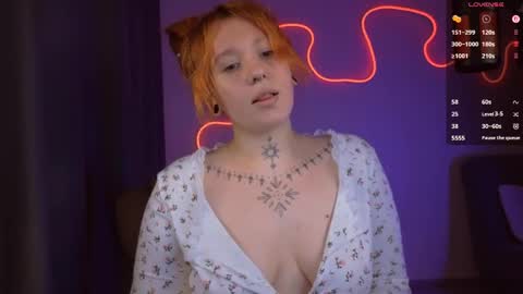 Moon online show from April 12, 3:04 pm