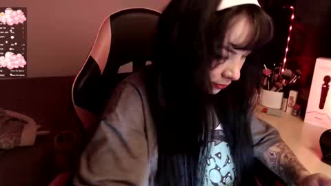 Sara online show from February 12, 7:04 pm