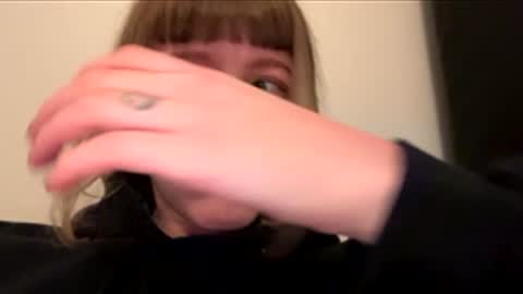 LISA                                            online show from April 26, 8:39 pm