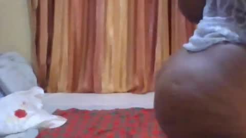 thickbotty_ebony online show from February 25, 12:37 pm