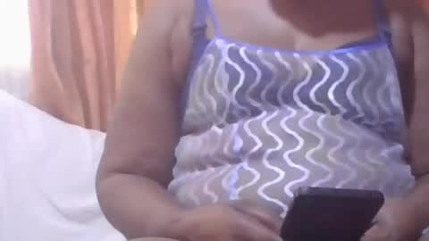 thickbotty_ebony online show from September 14, 11:41 am