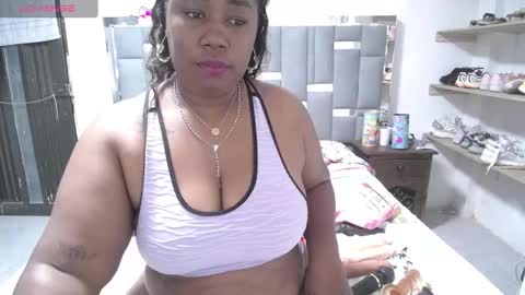 XIOMARA  online show from December 4, 10:35 am