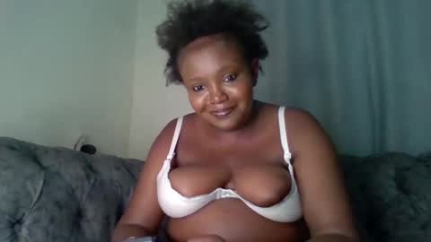 thickianababe online show from February 28, 1:15 am