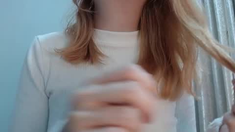 sara online show from April 6, 4:46 am