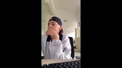 thomas27f online show from November 29, 8:02 pm