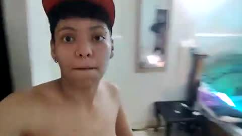 thomas27f online show from November 2, 2:48 am