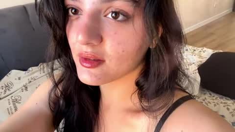 Mary online show from June 1, 2:35 am
