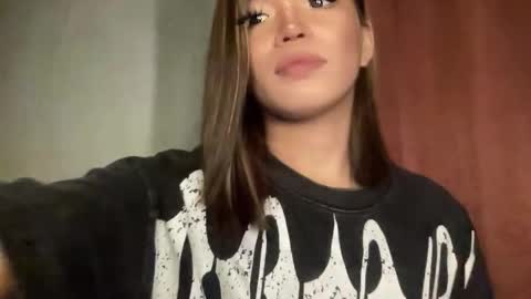 Ms. Tiara online show from March 14, 2:45 am