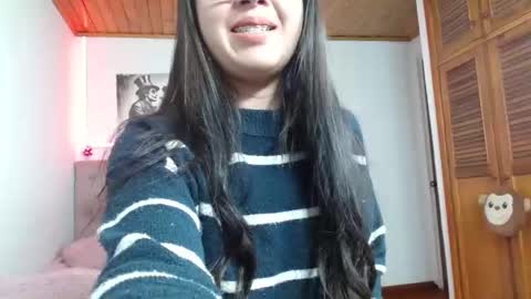 Snapshot of tifanny_squirt chatting on October 10, 1:49 pm Tifanny online show from October 10, 1:49 pm