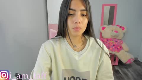 Snapshot of tifany_tay2 chatting on March 9, 3:54 am hey am julietha online show from March 9, 3:54 am