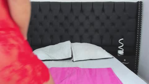 Tifany  online show from November 12, 9:02 pm