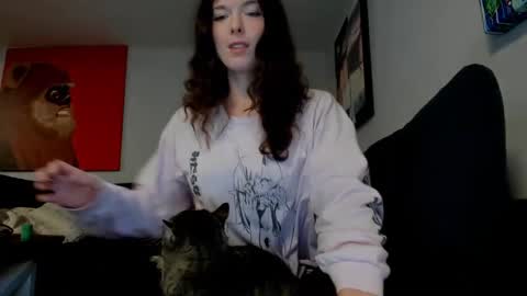 Snapshot of tiggerrosey chatting on September 26, 6:05 pm   All my Links online show from September 26, 6:05 pm