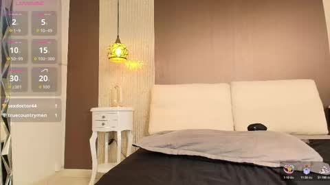 T I F F A N Y online show from December 20, 10:14 pm