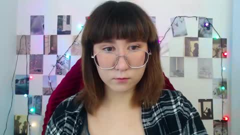 Steysi   PVT OPEN online show from December 3, 7:19 am