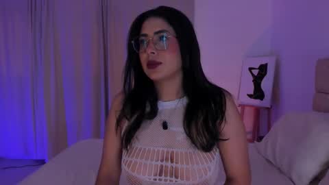 Snapshot of tina_olsen07 chatting on September 23, 12:14 pm tina_olsen07 online show from September 23, 12:14 pm