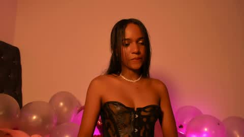 T I N A online show from February 8, 11:13 pm