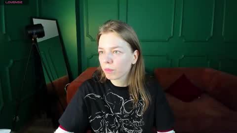 tina_tayllor__ online show from February 24, 1:32 pm