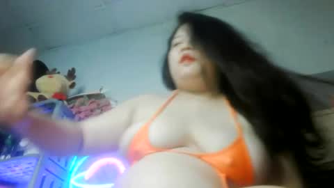 tini_bei online show from August 4, 8:04 pm
