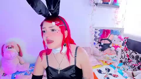 Emmy M online show from July 14, 4:44 pm
