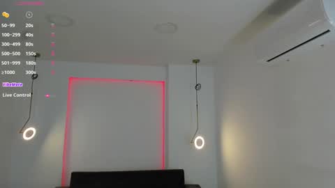 Luna  online show from February 3, 10:58 am