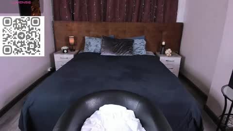 Snapshot of to_your chatting on September 28, 10:15 pm 2 GMT Mo Tu We Th Fr 10am-4am online show from September 28, 10:15 pm