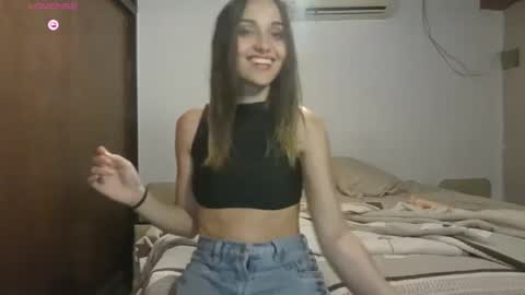 Flor online show from March 28, 2:44 am