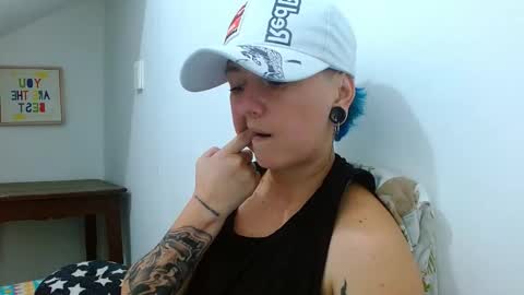 Blue online show from March 27, 11:27 pm