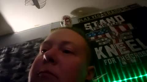 ToxicTemptress420 online show from January 18, 2:19 am