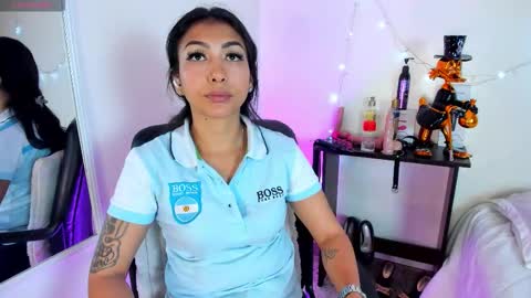 tracy online show from February 18, 11:37 pm