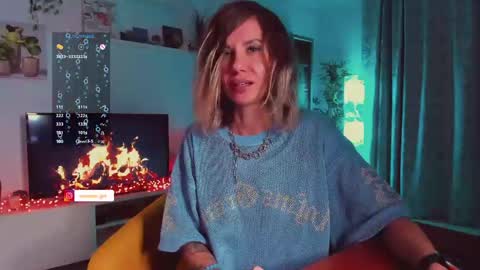Hey my name is Kiri Kiri online show from May 16, 9:36 pm