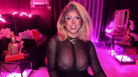 Jade online show from November 28, 3:04 pm