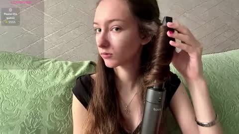 Hello Viola here   Help me to make 50 thumbs up 333 online show from April 19, 10:04 am