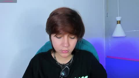 Maru online show from April 12, 8:44 pm