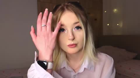 twinklefluff online show from February 26, 4:28 pm