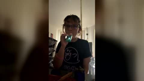 ubeflavoredcherry online show from March 14, 4:30 pm