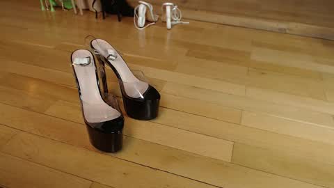 Megan online show from November 18, 4:13 am