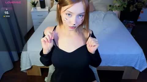 umpa_lummpa_ online show from October 22, 12:10 pm