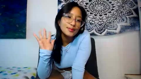 Lau online show from February 16, 4:10 pm