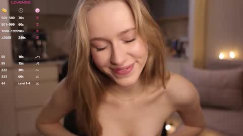 UnnaBella online show from March 6, 7:20 pm