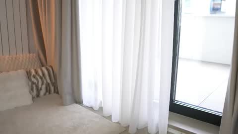 Ivy online show from March 21, 3:50 pm