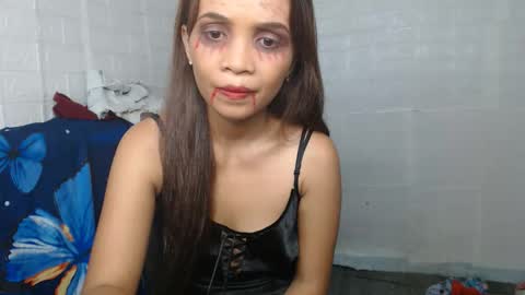 Snapshot of ur_hotgirlxxx chatting on October 31, 3:52 am bela online show from October 31, 3:52 am