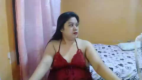 ur_hotsexymaria online show from May 5, 3:42 am